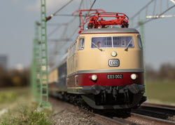 Märklin elektrische sneltreinloc BR E 03